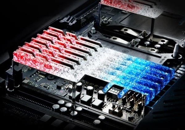 大部分人都選錯(cuò)！買(mǎi)內(nèi)存選雙條8GB還是單條16GB？