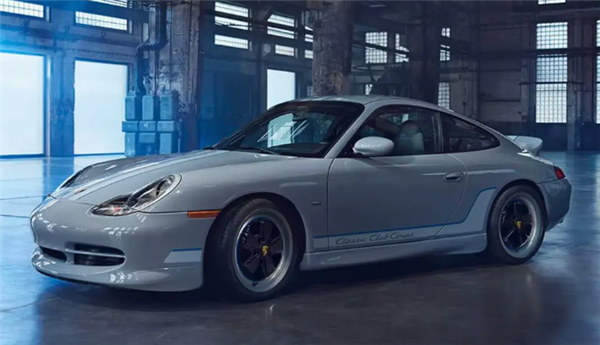 保時(shí)捷經(jīng)典老車拍出860萬天價(jià)！被稱最丑一代911