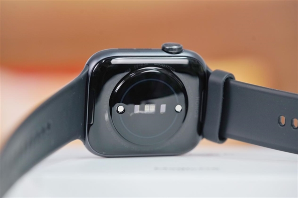 首發(fā)北極星定位系統(tǒng)！榮耀手表5圖賞