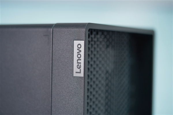 業(yè)界首款AMD全場景基礎工作站！聯(lián)想P358圖賞