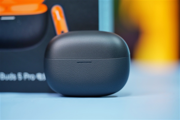 無線閃連延遲僅20ms！Redmi Buds 5 Pro電競版圖賞