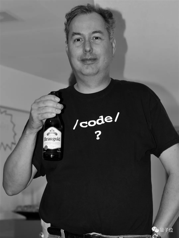 “編輯器之神Vim”之父去世 網友：他改變了很多人的一生