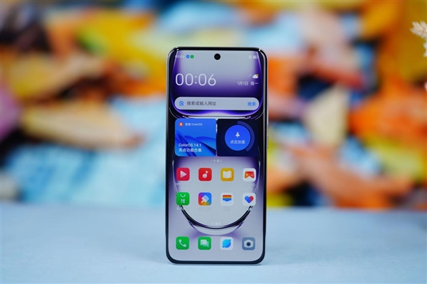 液態(tài)金屬般質(zhì)感！OPPO Reno12圖賞