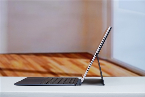 首發(fā)全景虛擬屏！OPPO Pad 3 Pro圖賞