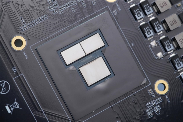 板載銳龍9 7945HX！銘凡BD790i主板圖賞