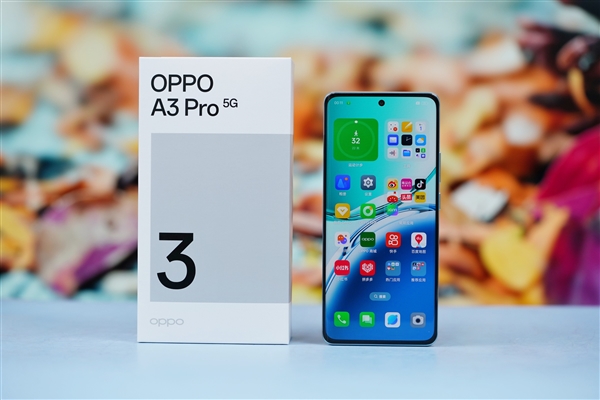 滿級(jí)防水、360°抗摔！OPPO A3 Pro圖賞