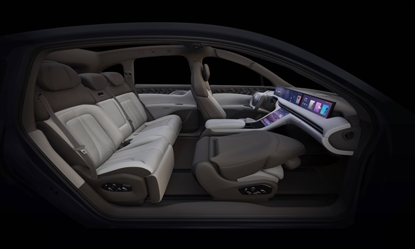 上汽造的蔚來 叫智己