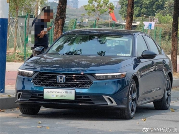 新一代本田雅閣插混版諜照曝光：20多萬買它還是比亞迪漢？