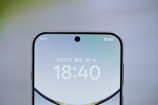 超窄物理四等邊屏幕！OPPO Find X8圖賞