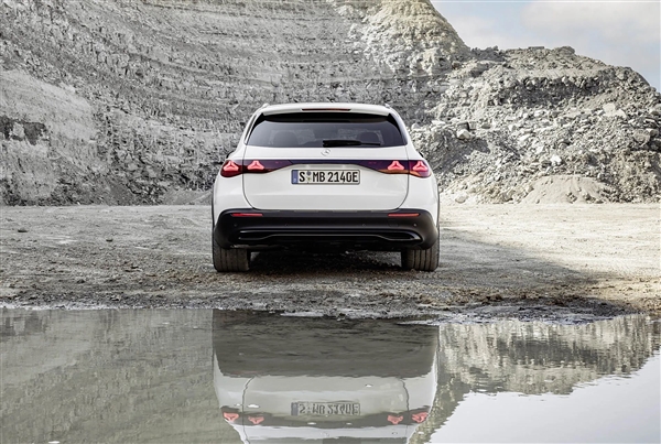 約54.9萬(wàn)起比GLE還貴： “全地形”版奔馳E級(jí)官圖發(fā)布