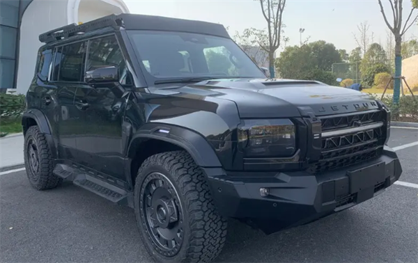 平民版衛(wèi)士！捷途旅行者JMK改裝版曝光：配智能四驅(qū)+差速鎖