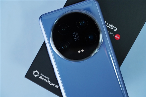 小米2024開(kāi)年最強(qiáng)旗艦！小米14 Ultra龍晶藍(lán)影像套裝圖賞