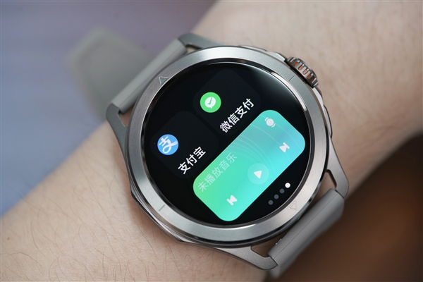 小米首款鈦金屬手表！小米手表S4 Sport圖賞