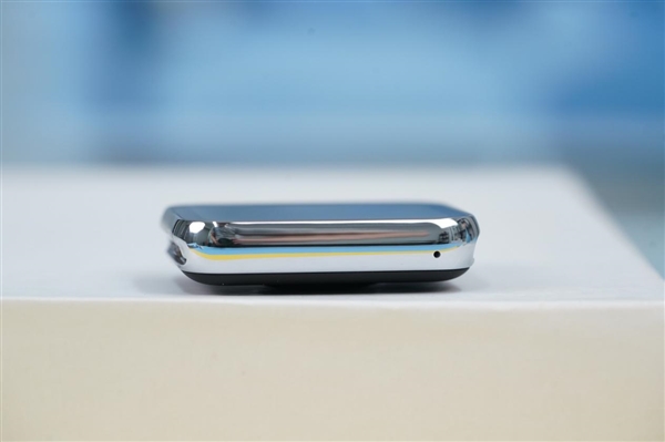 史上最大屏 幾乎媲美手表！小米手環(huán)8 Pro圖賞