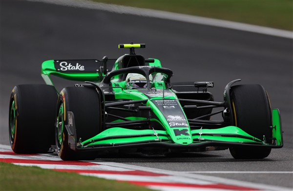 雷軍、谷歌、聯(lián)想、甲骨文同現(xiàn)圍場 F1為什么成了科技圈春晚