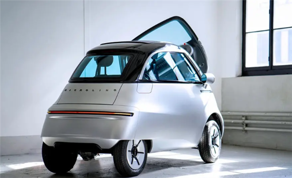 比宏光MIINI還要小！造型神似電飯煲的Microlino迷你電動(dòng)車來了