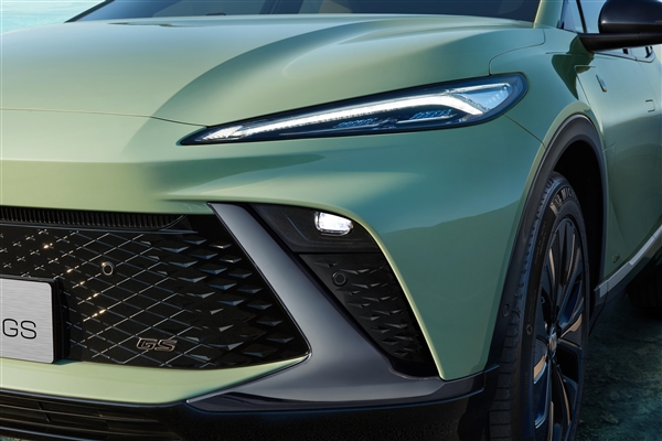 這顏值誰看了不迷糊！別克E4 GS純電SUV官圖發(fā)布：能跑600多公里