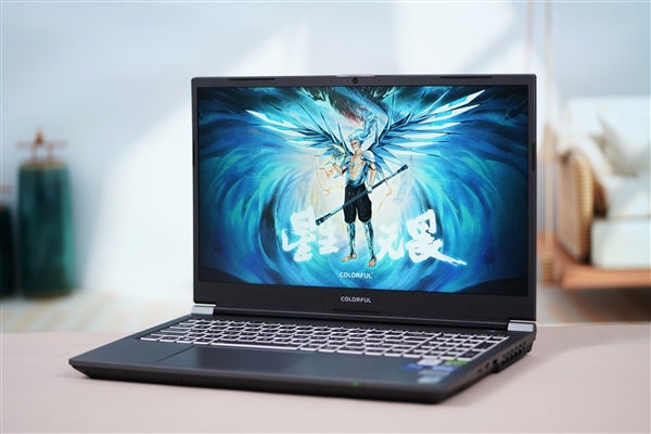 13代i7+RTX 4060首發(fā)6999元！七彩虹將星X15 AT游戲本圖賞