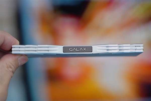 新一代HOF夢想之作！影馳HOF Classic DDR5-7000內(nèi)存圖賞