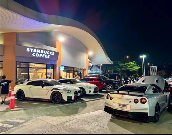 在排氣炸街、廢氣熏天的泰國(guó)：中國(guó)新能源車像個(gè)異類