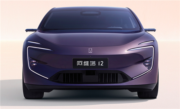 王傳?！疤唣^”德國車展 海豹賣到40萬元！中歐車企開啟大亂斗