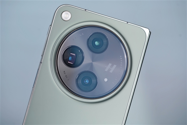 最強(qiáng)拍照折疊屏手機(jī)！OPPO Find N3圖賞