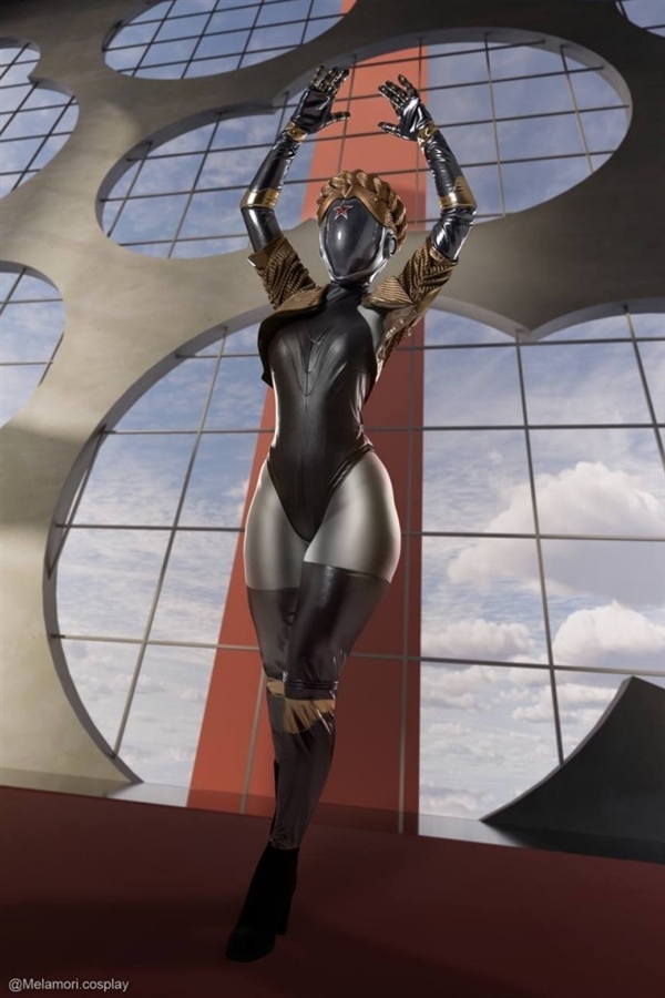 俄妹COS《原子之心》雙生舞伶 身材性感非常吸睛