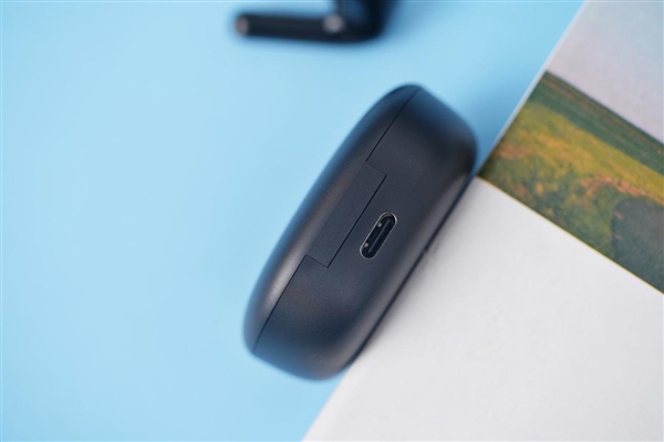 3.9g佩戴輕若無感！Redmi Buds 4青春版圖賞