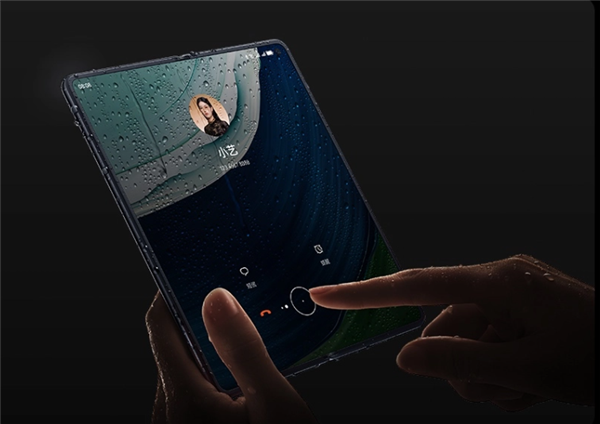 可靠全能屬性坐實行業(yè)標(biāo)桿 新年購禮就選華為Mate X5