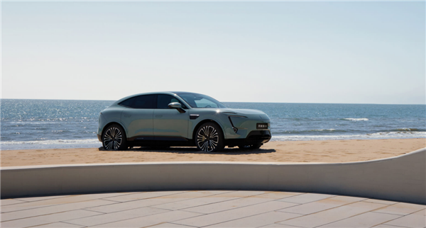 主動(dòng)求變的阿維塔：以直營(yíng)+他營(yíng)開(kāi)辟雙贏新局面