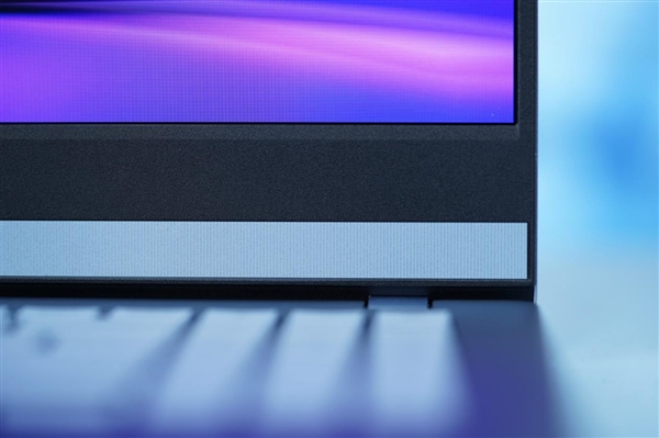 2.8K OLED高刷屏！華碩無畏Pro15 2024高能AI超輕薄本圖賞