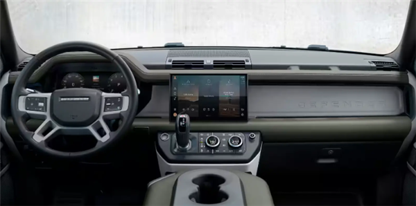 直降3萬！2024款路虎衛(wèi)士正式上市 售68.8萬起