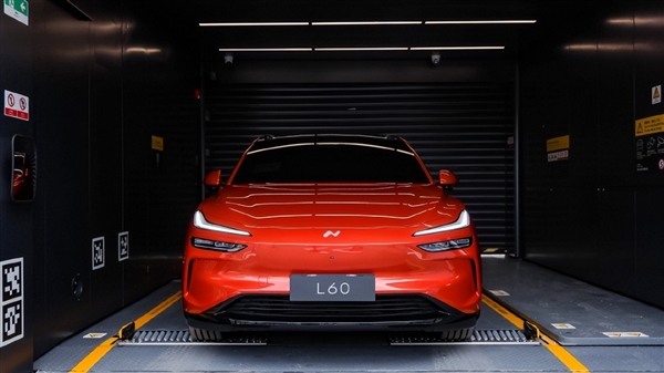 純電賽道卷瘋了！蔚來(lái)小鵬新車(chē)都用比亞迪電池 轎跑SUV全覆蓋