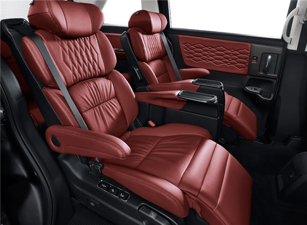 GL8不香了！全新東風(fēng)本田艾力紳上市  新增“黑爵士”外觀 售價(jià)27.98萬起