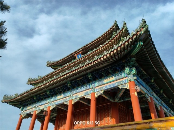 百瓦快充+5500mAh大電池同檔罕見！OPPO K12上手