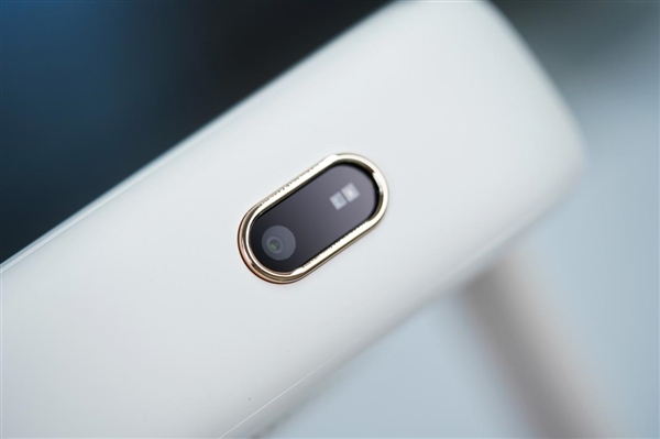 獨特翻轉設計！當貝D6X Pro圖賞