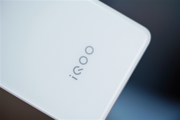 首批搭載天璣9300+！iQOO Neo9S Pro圖賞