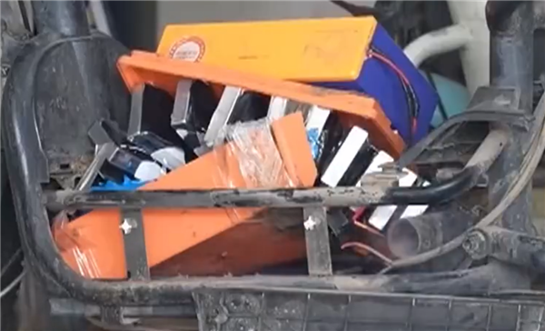 消防試驗！電動自行車過度充電6分鐘就爆炸