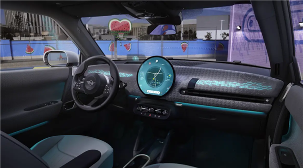 全球唯一！寶馬MINI Cooper EV這塊屏幕我能玩一整天