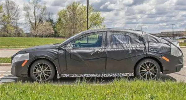 本田雅閣不香了 第九代豐田凱美瑞諜照曝光 這顏值你打幾分