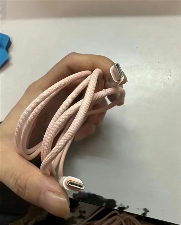 祖?zhèn)髟O計沒了！iPhone 15系列這些改變值得關注