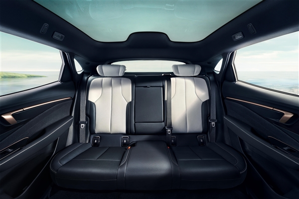 這顏值誰看了不迷糊！別克E4 GS純電SUV官圖發(fā)布：能跑600多公里