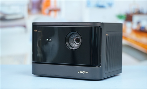 2450CVIA超高流明！當貝X5 Pro投影儀圖賞