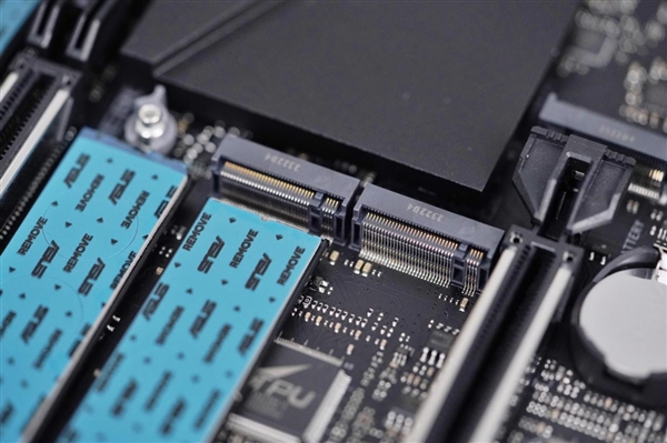 支持14代酷睿！ROG MAXIMUS Z790 DARK HERO主板圖賞