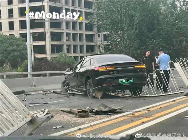 硬剛硬派越野！比亞迪漢對撞Jeep牧馬人：結果屬實沒想到