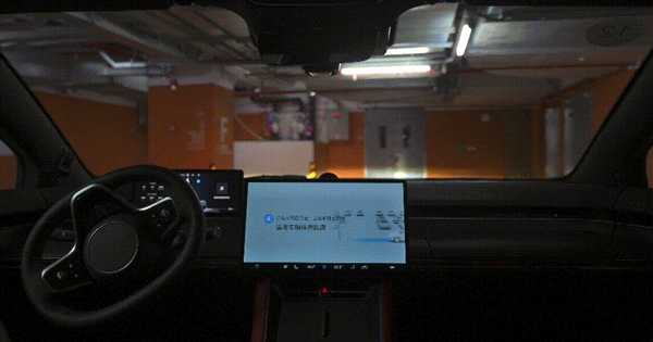 華為系車型的人氣 這回去店里算是見識到了