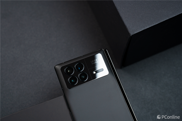 小米MIX Fold 3上手：既全能又輕薄 最完美折疊屏