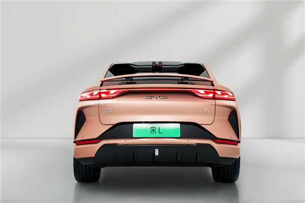 別等特斯拉 電動(dòng)尾翼+無(wú)框車門 比亞迪這新車帥爆了！