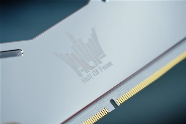 新一代HOF夢想之作！影馳HOF Classic DDR5-7000內(nèi)存圖賞