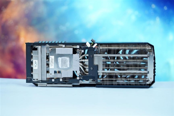 SUPER大升級！影馳RTX 4070 Ti SUPER黑將圖賞